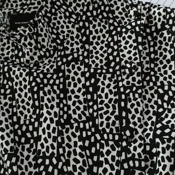 Who What Wear Plus Size Long Sleeve Asymmetric Button peplum Blouse Sz 16 - Picture 8 of 8